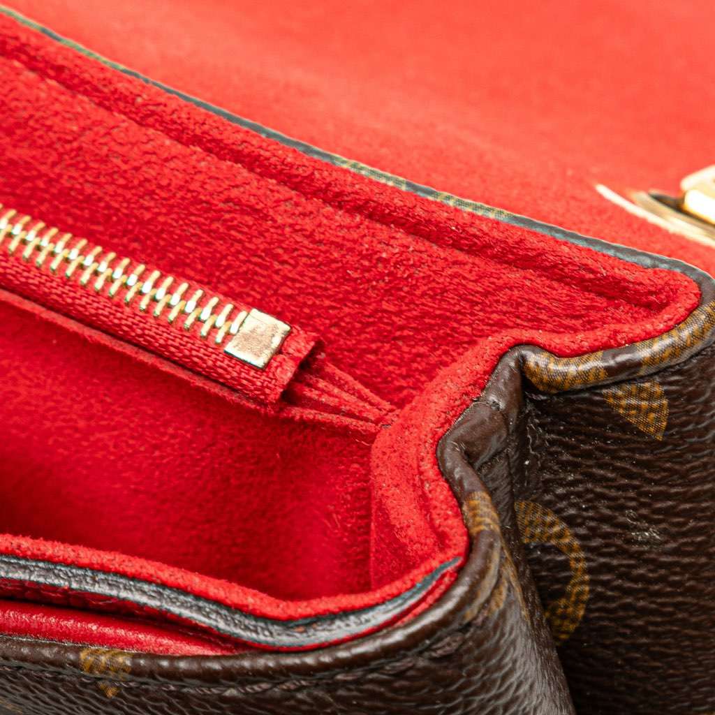 Louis Vuitton Monogram Pallas Chain - Detail 2