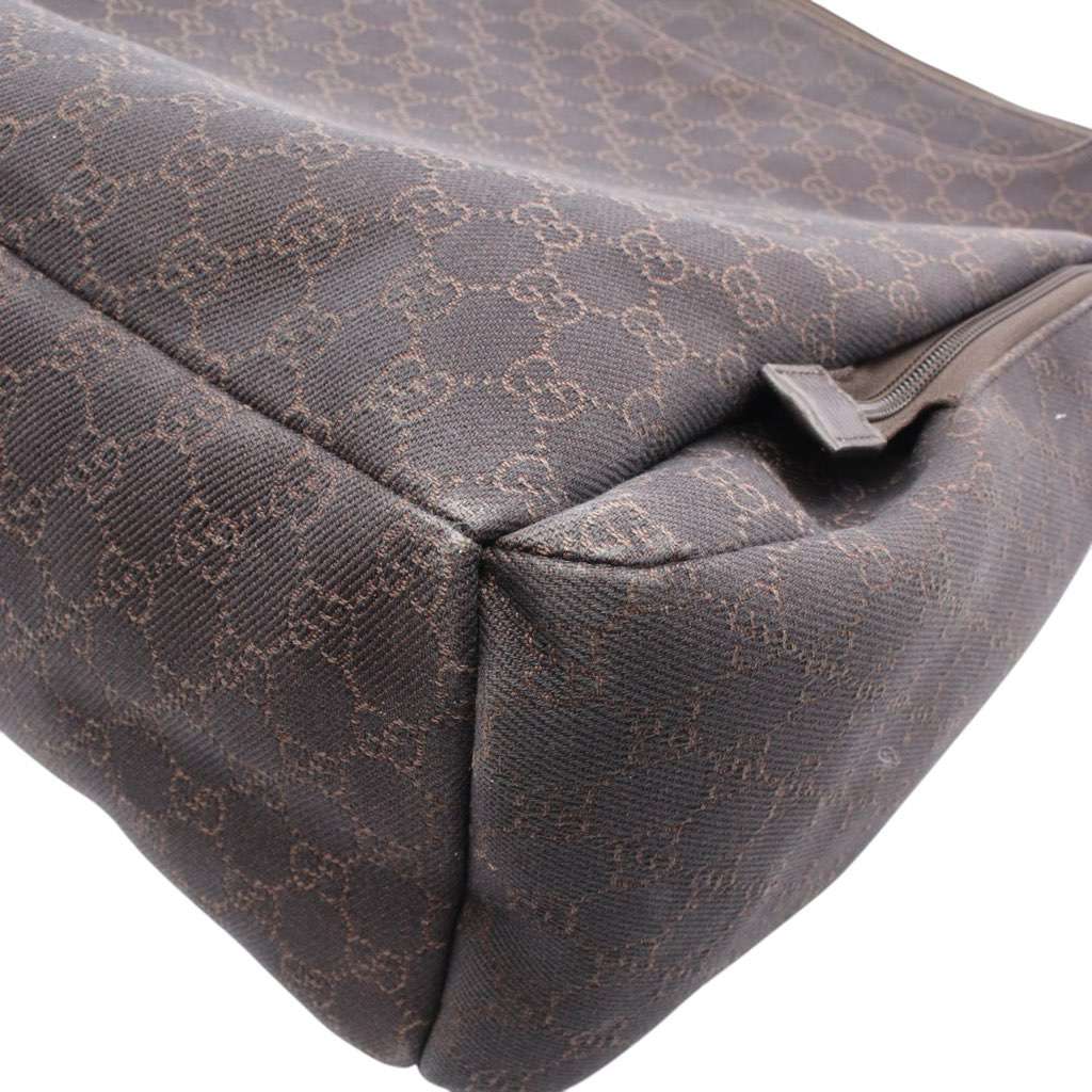 Gucci GG Canvas Crossbody - Side view