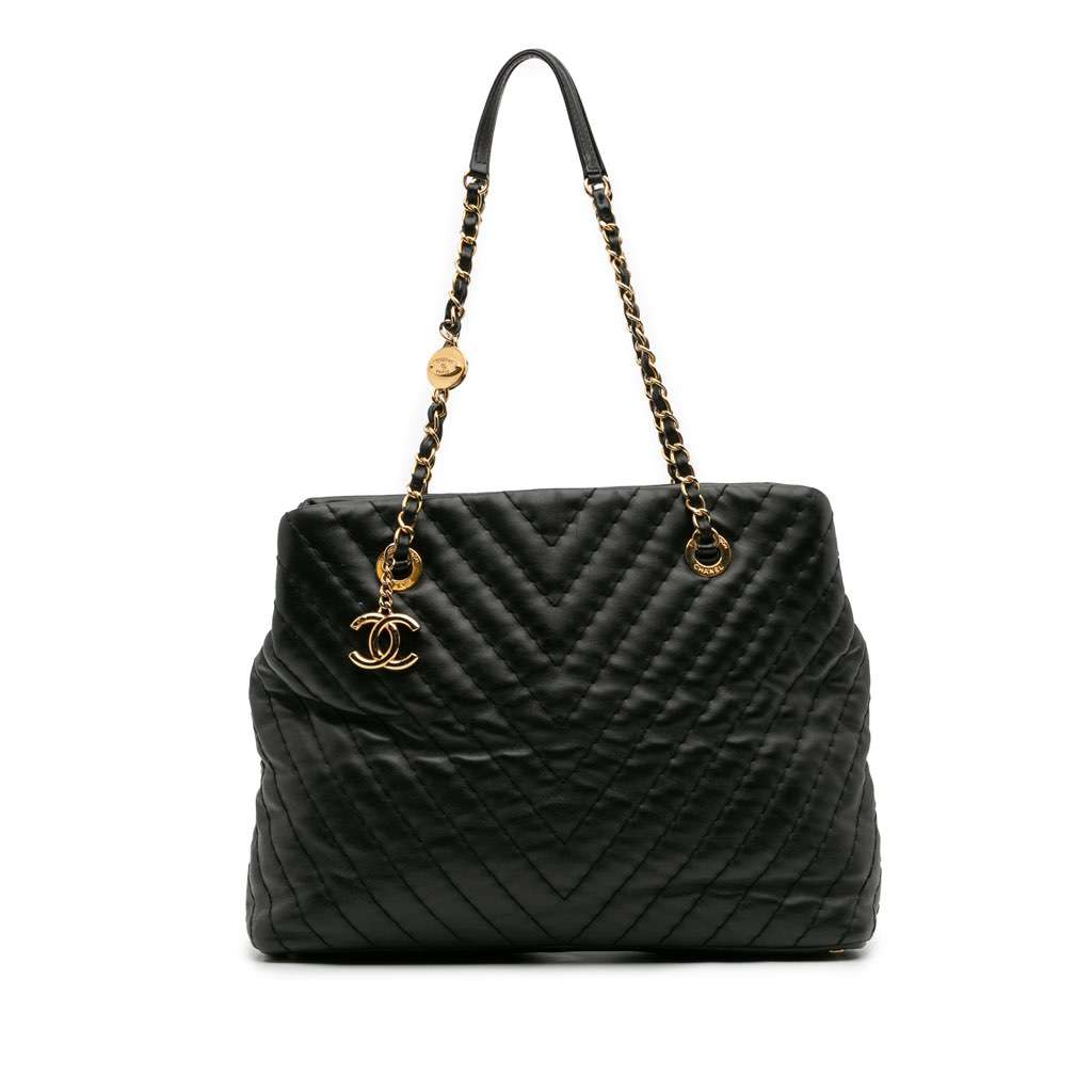 Chanel Large Chevron Calfskin Surpique Tote
