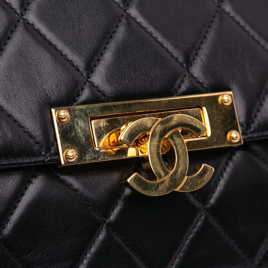 Chanel Medium Quilted Lambskin Golden Class Flap - Image 11