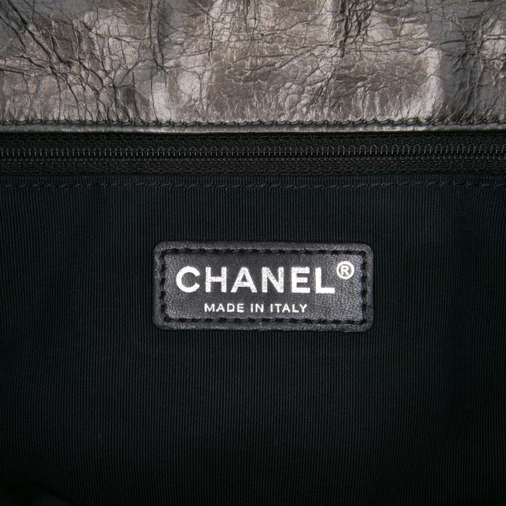 Chanel Medium Quilted Metallic Aged Calfskin Chain Me Flap - Side view