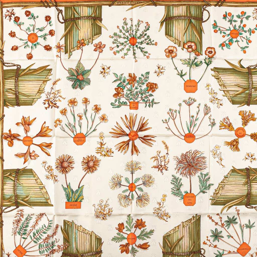 Hermès Herbier de Gavarnie Silk Scarf - 2