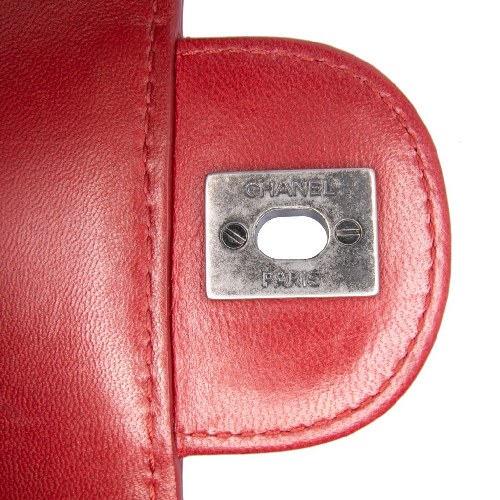 Chanel Medium Quilted Lambskin Citizen Flap - Image 13