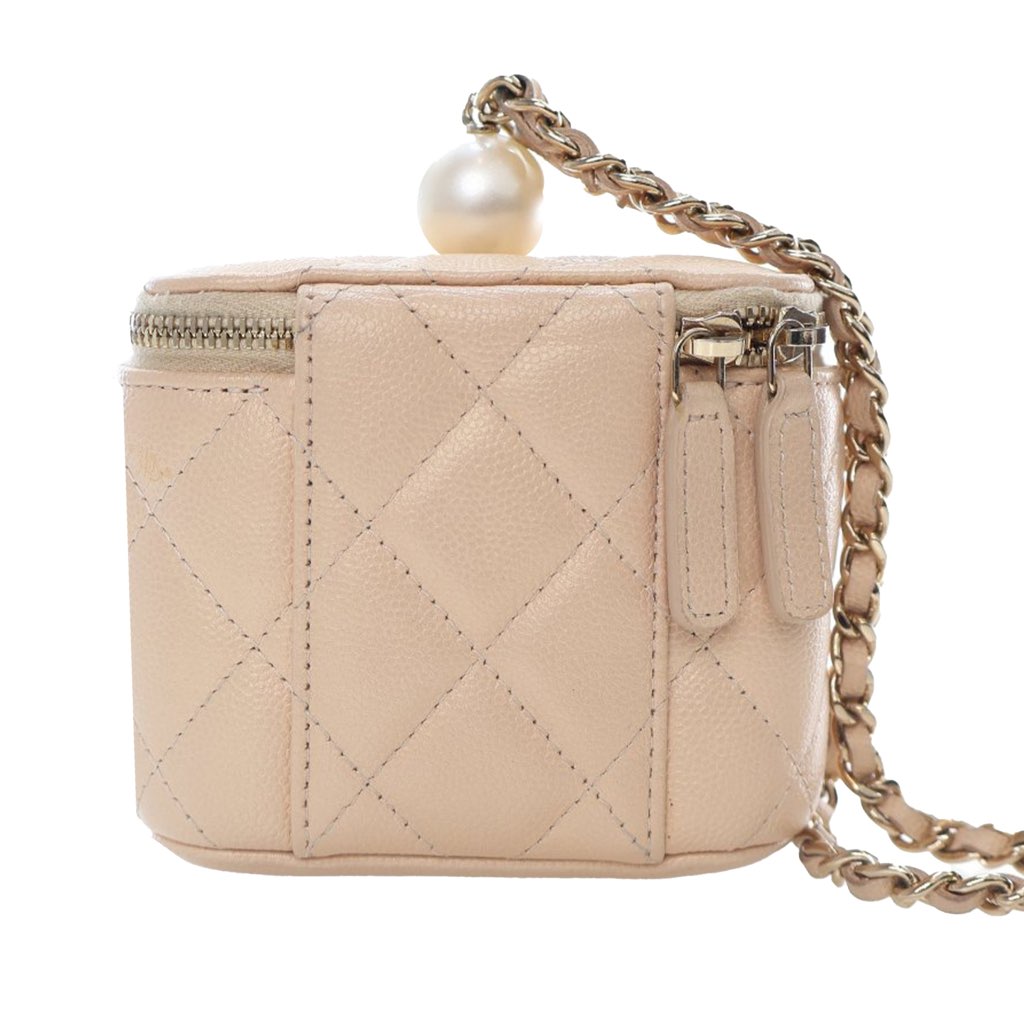 Chanel Mini Quilted Iridescent Caviar Pearl On Top Vanity Case With Chain - 4