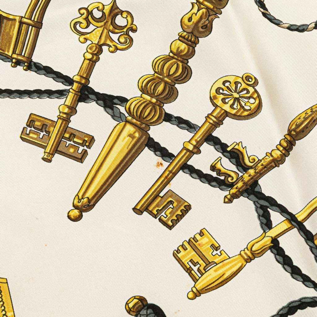 Hermès Les Cles Silk Scarf - Image 10