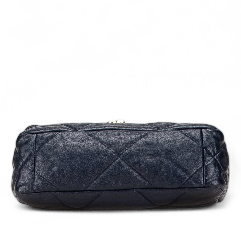 Chanel Medium Lambskin 19 Flap - Image 6