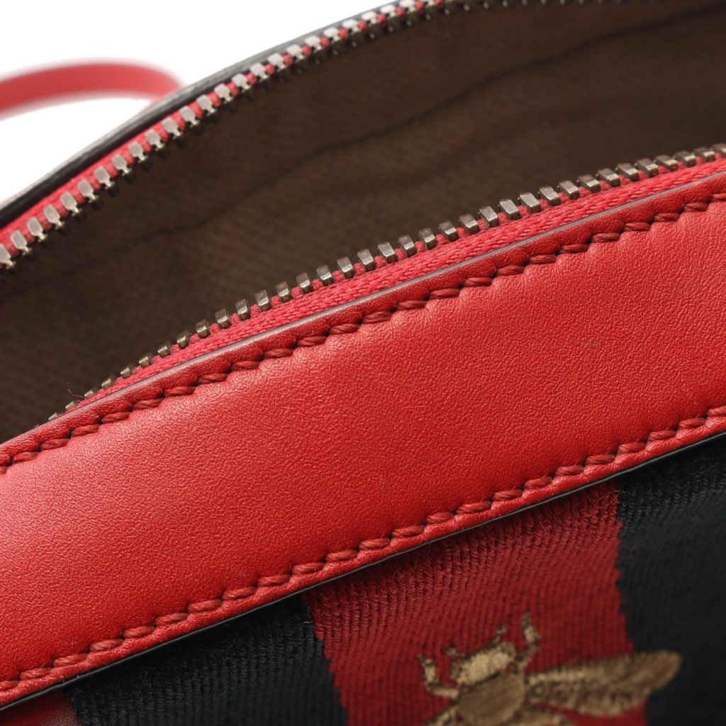 Gucci Calfskin Web Webby Bee Camera Bag - Image 10