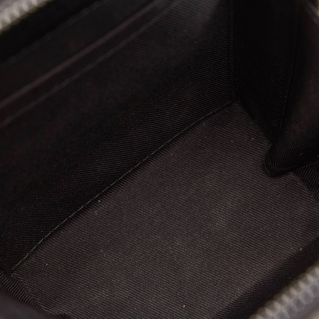 Louis Vuitton Monogram Tuffetage Vertical Soft Trunk - 5