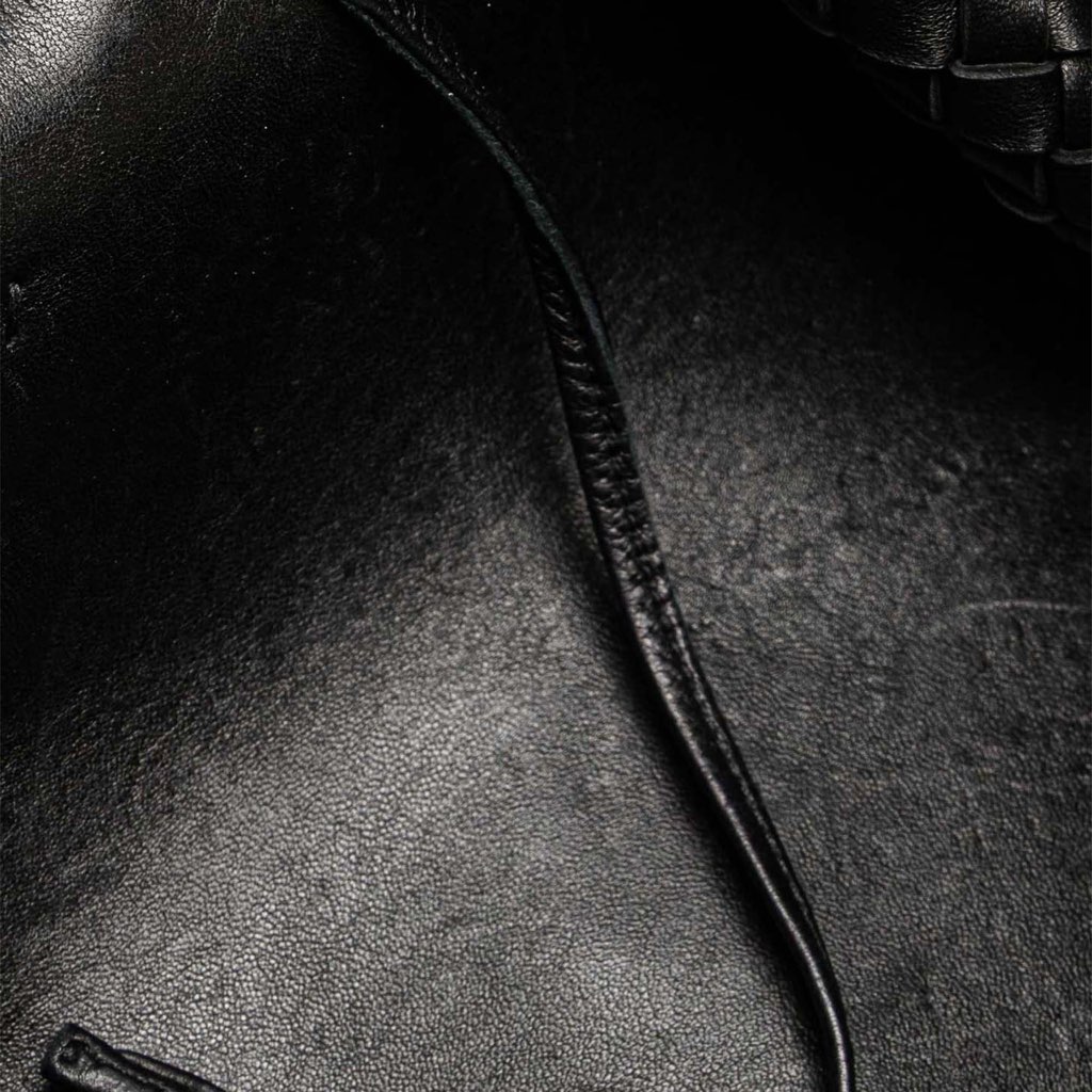 Bottega Veneta Medium Lambskin Intreccio Cabat Tote - Detail 2