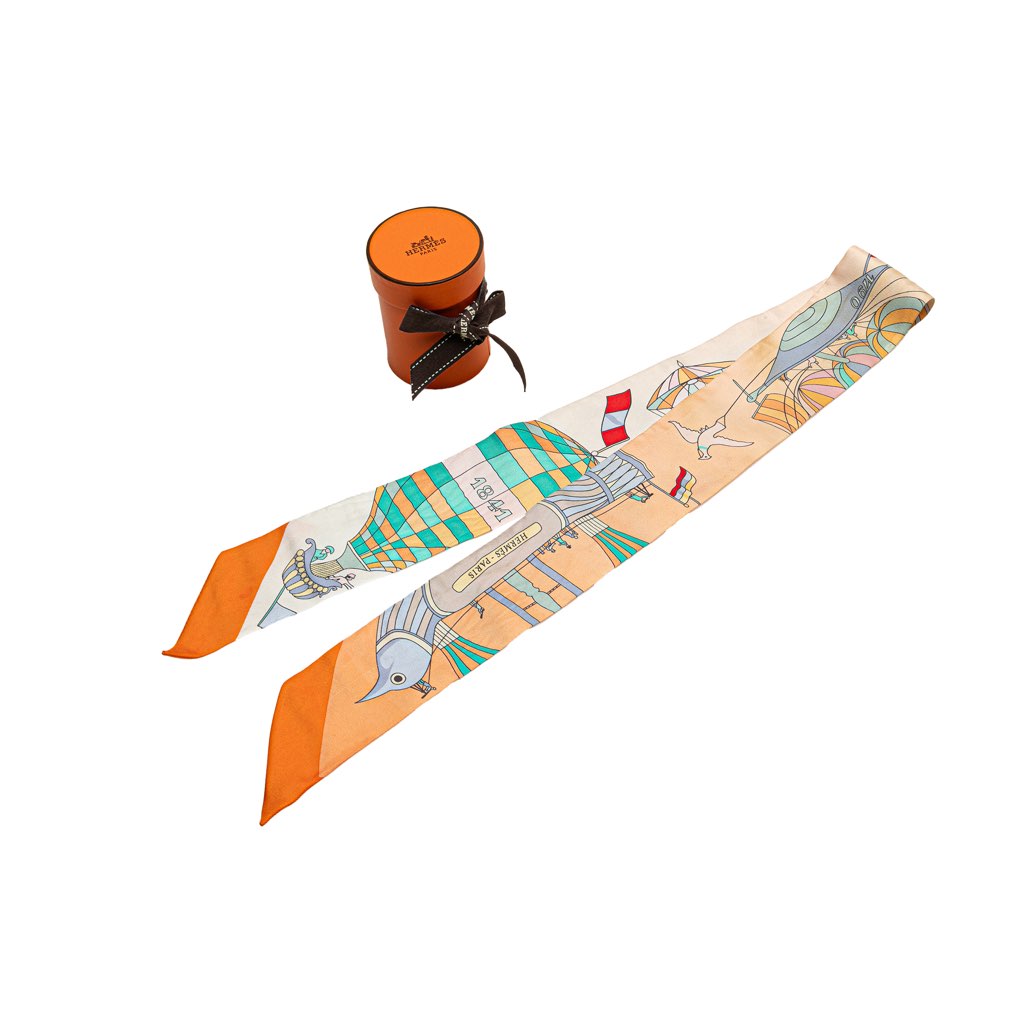 Hermès Les Folies Du Ciel Silk Twilly Scarf - Detail 1