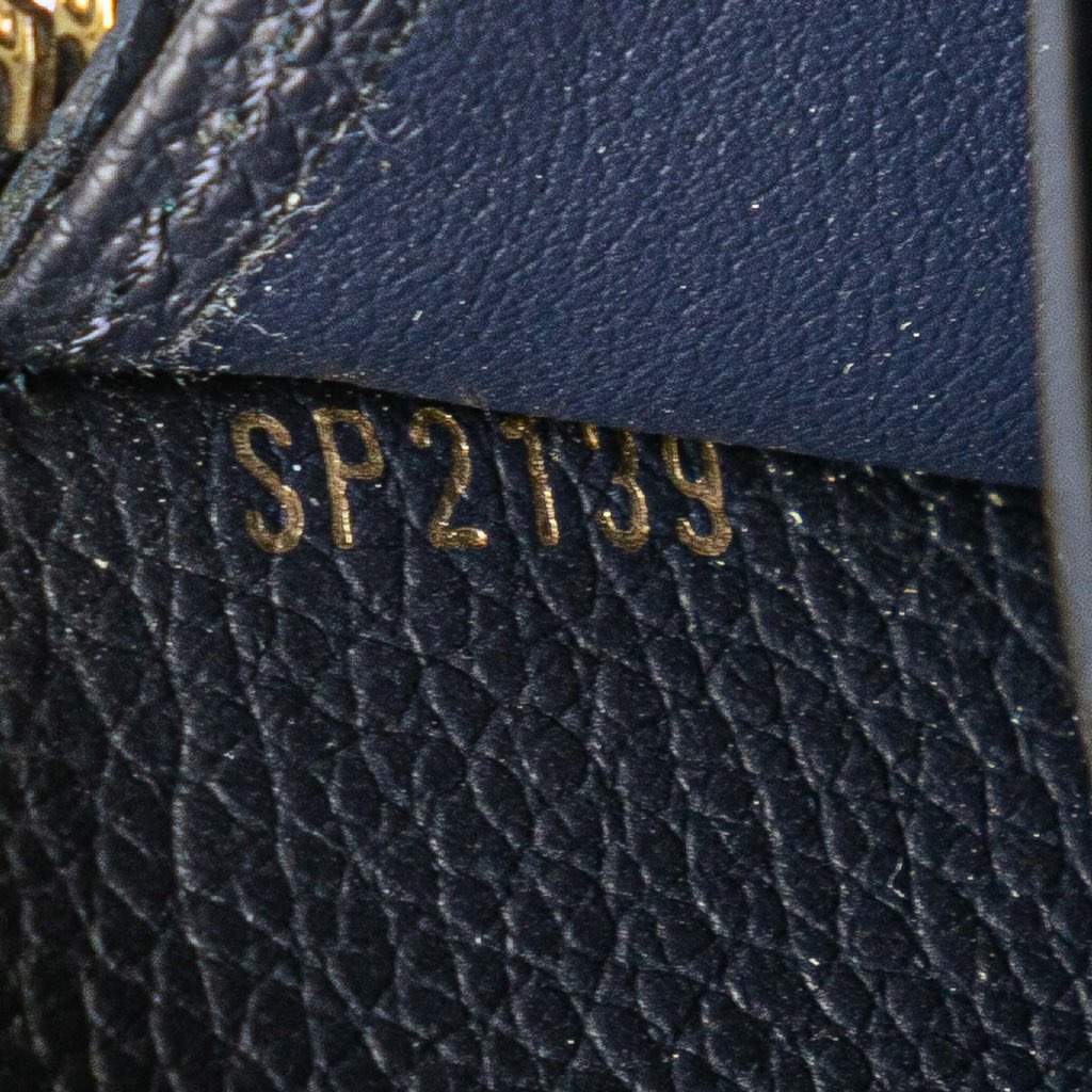 Louis Vuitton Monogram Empreinte Zippy Long Wallet - Detail 2