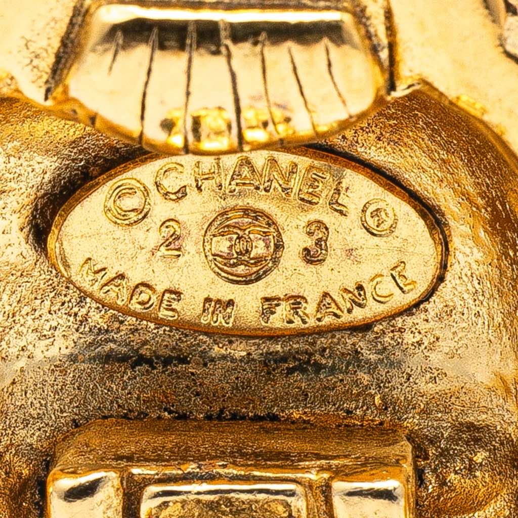 Chanel Gold Plated CC Round Clip on Earrings - Image 6