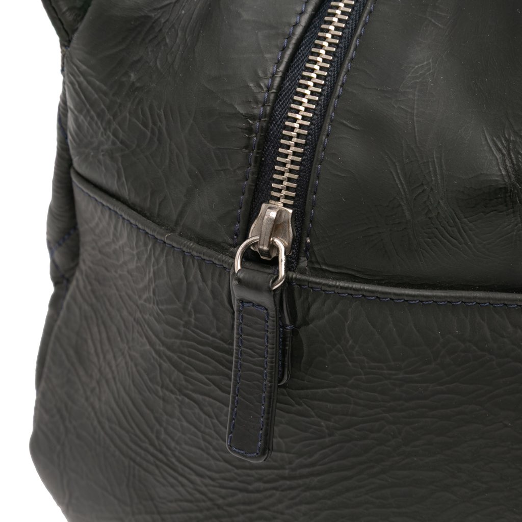 Chanel Petite Crinkled Calfskin Timeless Tote - Detail 1