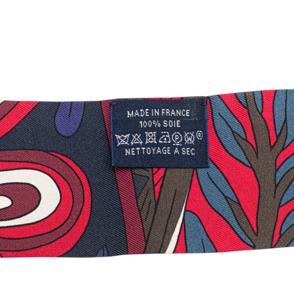 Hermès Le Jardin De La Maharani Silk Twilly Scarf - Image 6