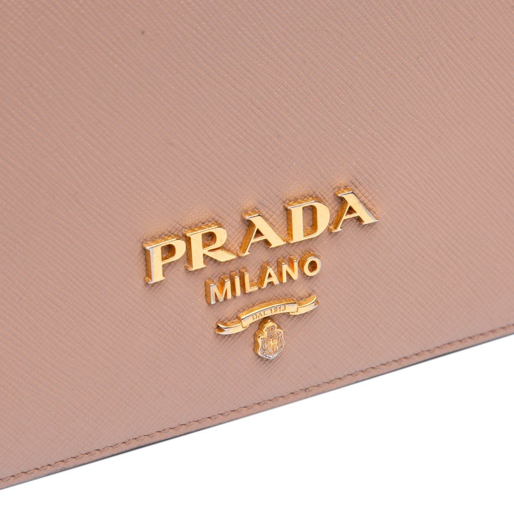Prada Saffiano Lux Chain Crossbody - Detail 2