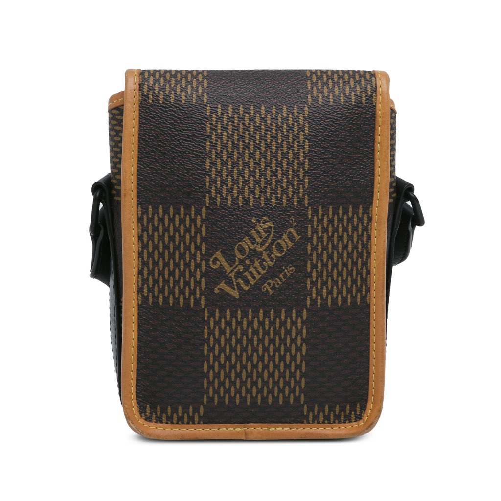 Louis Vuitton Nigo Giant Damier Ebene Monogram Nano Amazone - 3