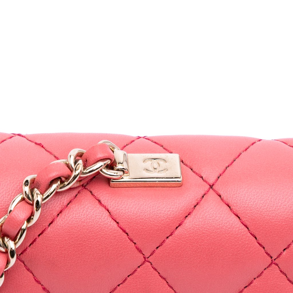 Chanel Quilted Lambskin Pearl Chain East West Single Flap - Image 11