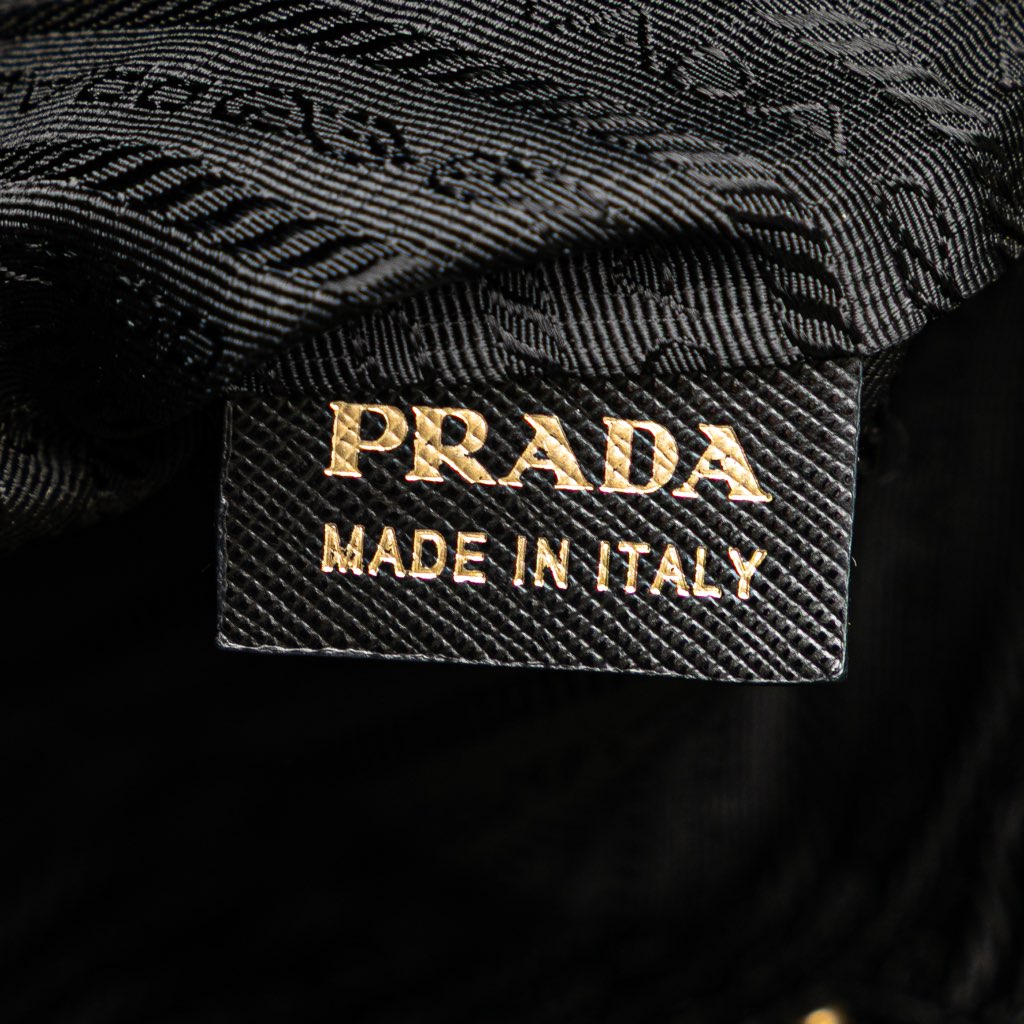 Prada Saffiano Trimmed Tessuto Snap Crossbody - Detail 1