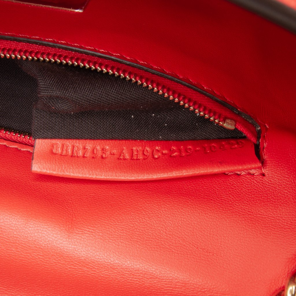 Fendi Zucca Embossed Leather Chain Midi Baguette - Detail 1