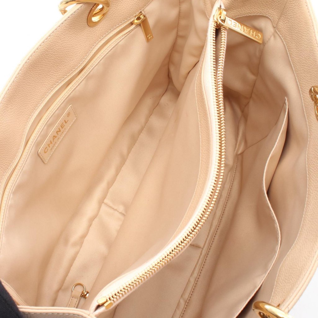 Chanel Caviar Grand Shopping Tote - 3