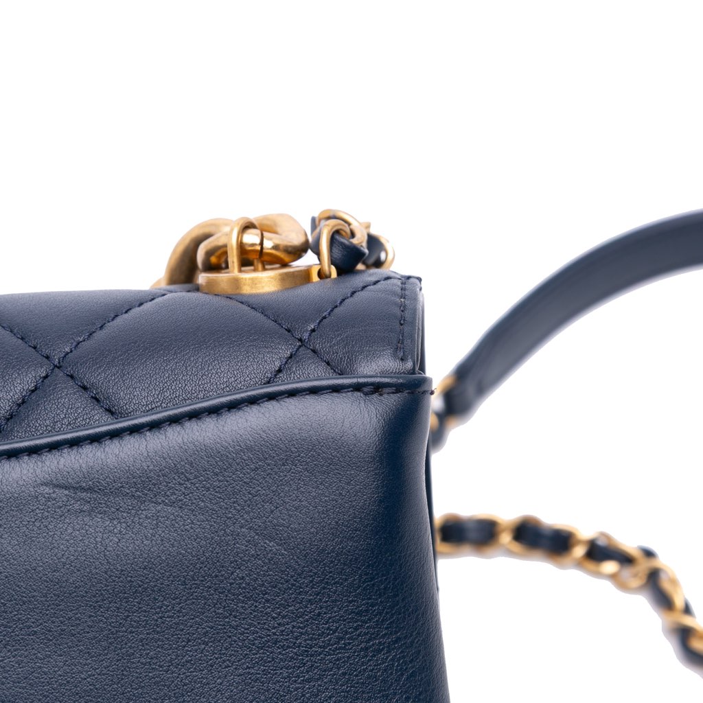 Chanel CC Quilted Lambskin Triple Pearl Chain Flap - Image 13