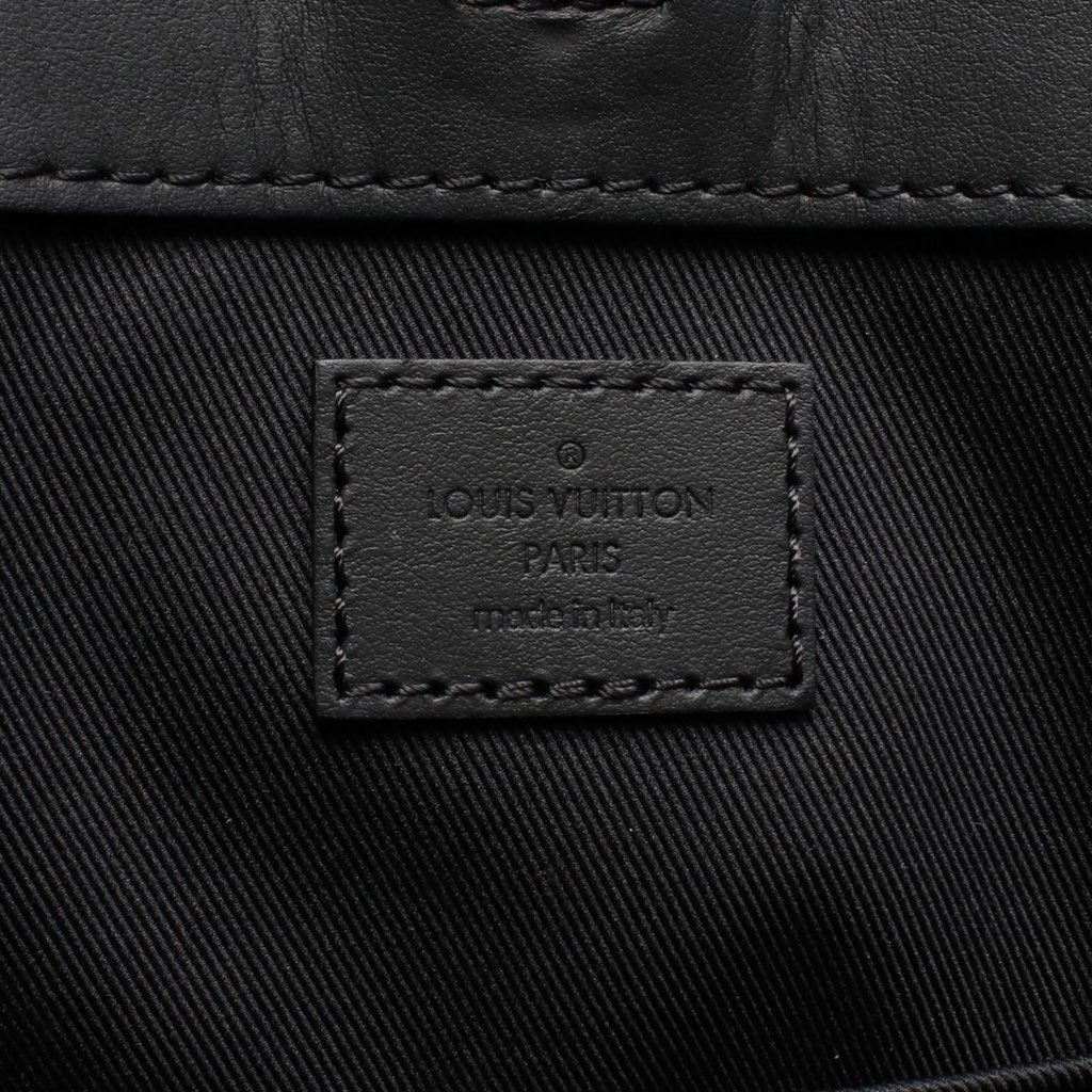 Louis Vuitton Monogram Eclipse Sac Plat 24H Tote - 4