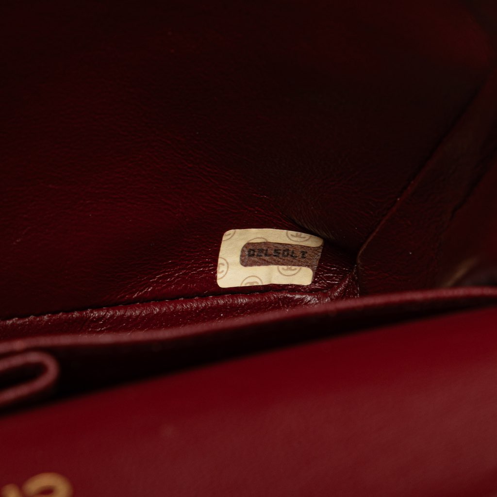 Chanel Small Classic Lambskin Double Flap - Detail 1