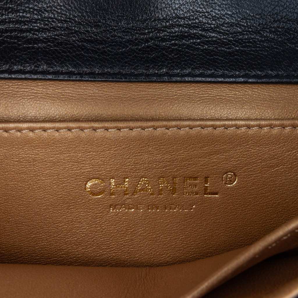 Chanel Small Lambskin Chic Pearls Flap - 5