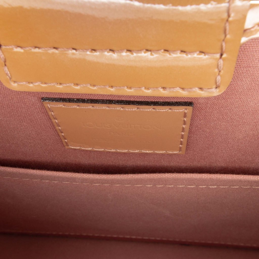 Louis Vuitton Monogram Vernis Deesse PM - Side view