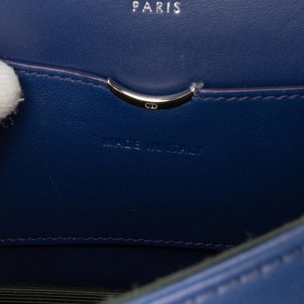 Dior Mini Lambskin Diorama Flap - Detail 1