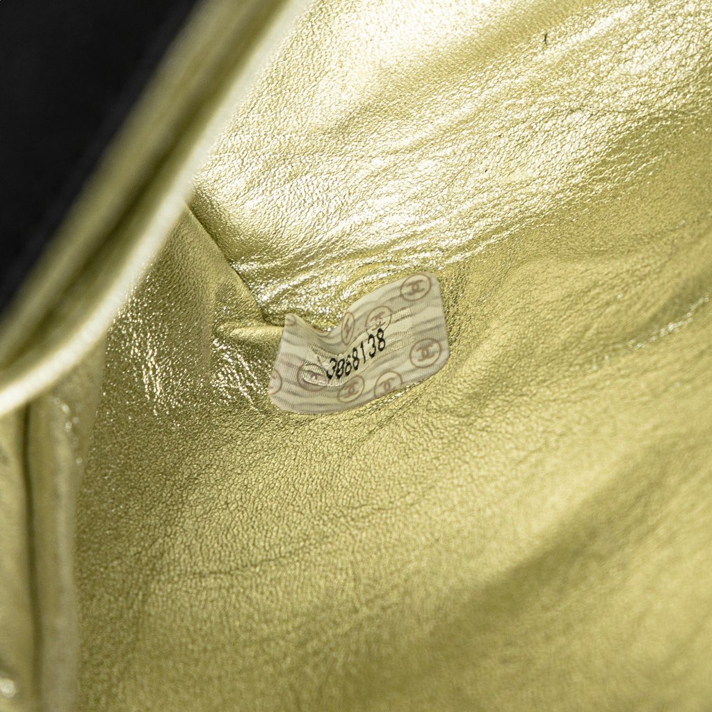 Chanel Mini Square Diagonal Quilted Satin Single Flap - Detail 2