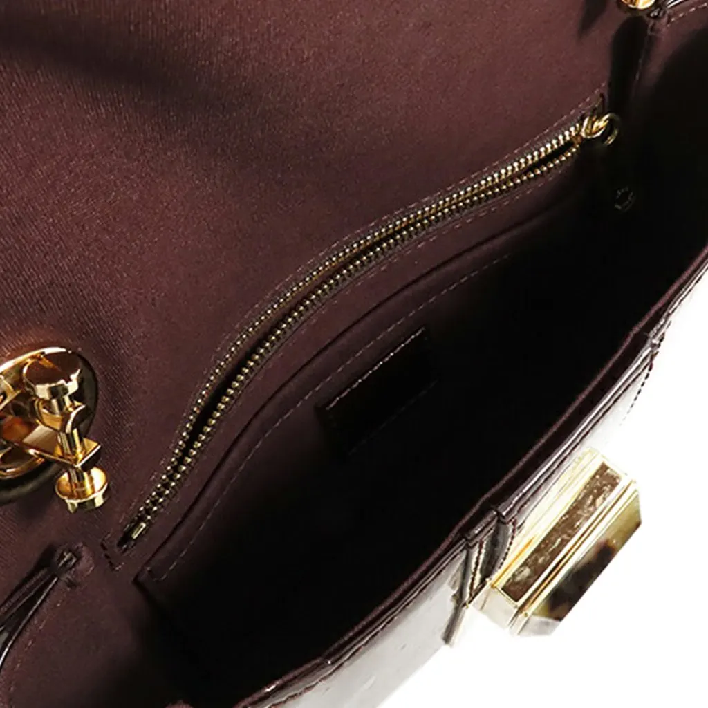 Louis Vuitton Monogram Vernis Vermont Avenue Purple Leather Good - Model View