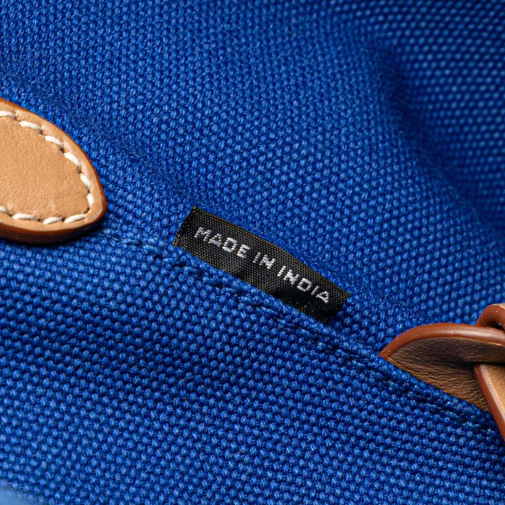 Prada Medium Canvas Canapa Logo Convertible Shopping Tote - Detail 1