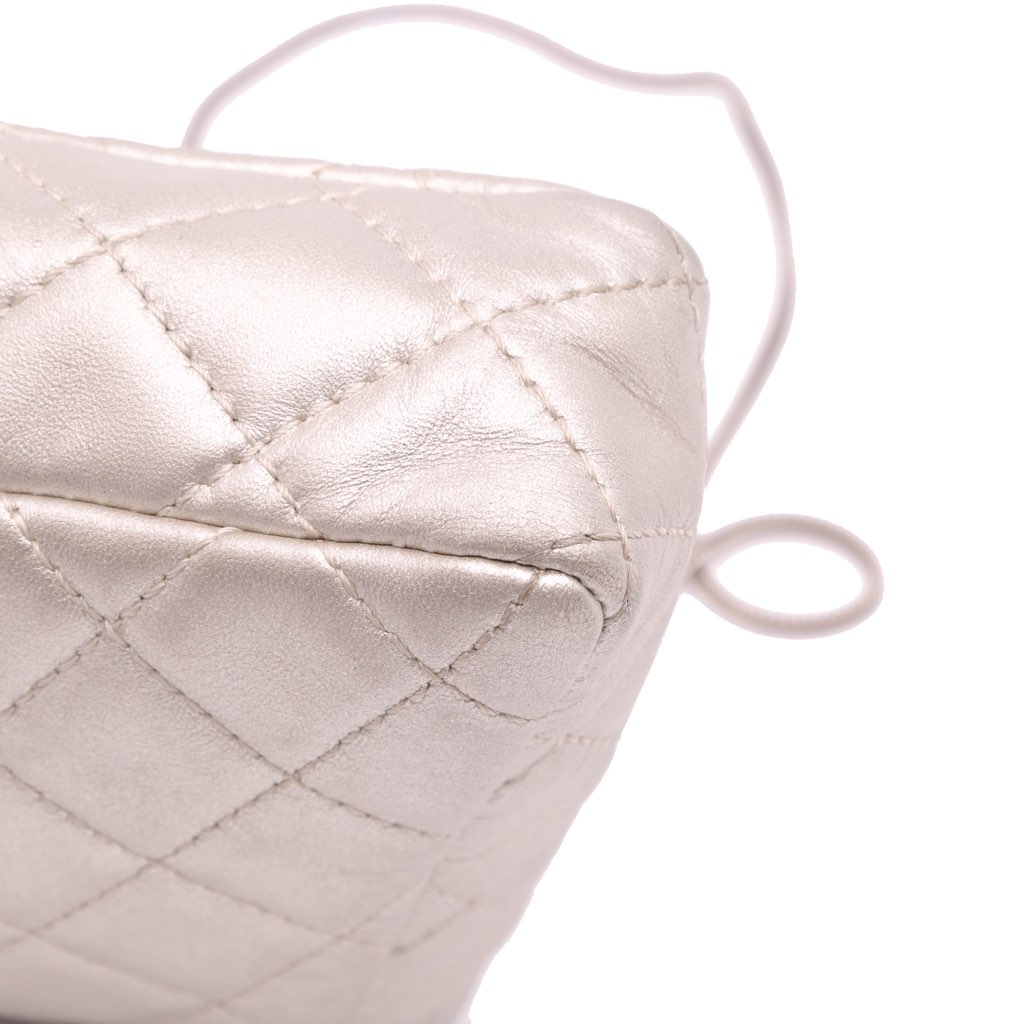 Chanel Reissue 2.55 Metallic Lambskin Clutch With Chain - Image 11