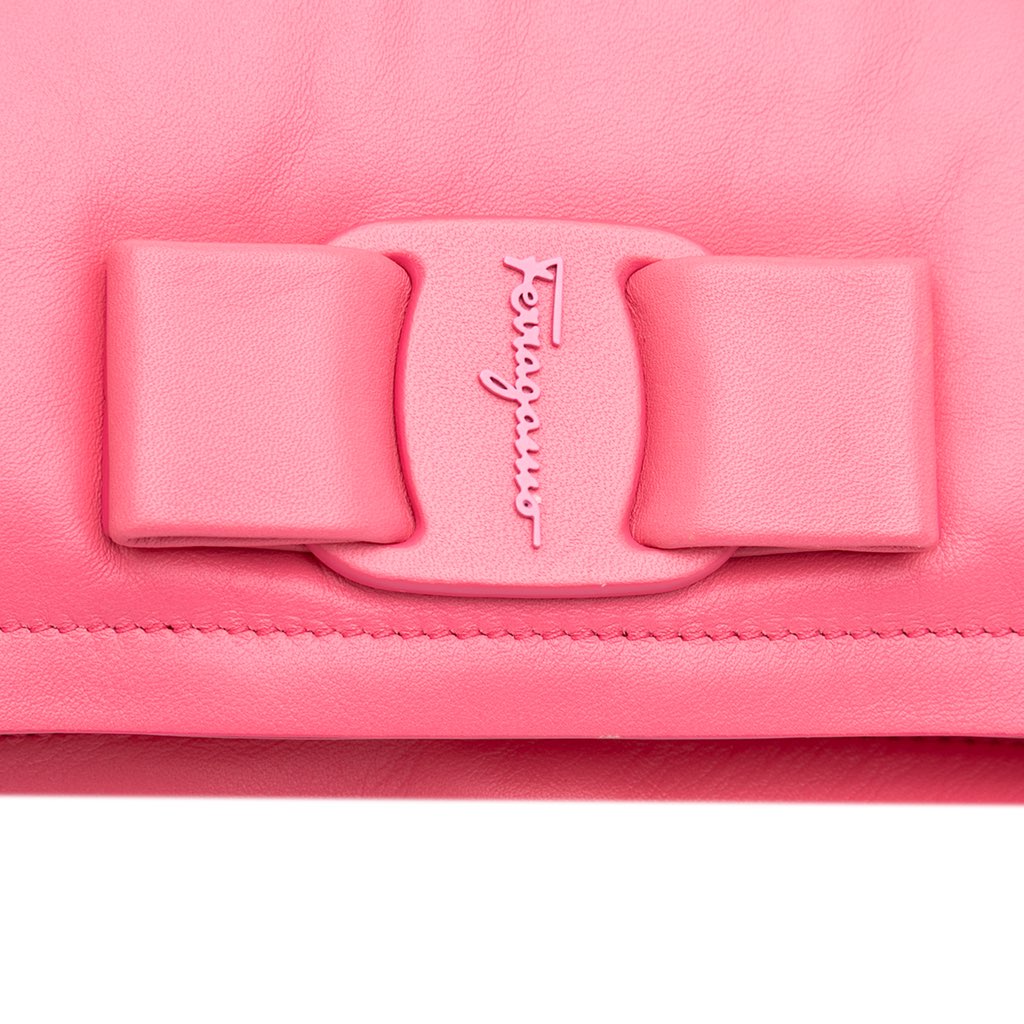 Salvatore Ferragamo Mini Padded Leather Viva Bow Crossbody - Detail 2