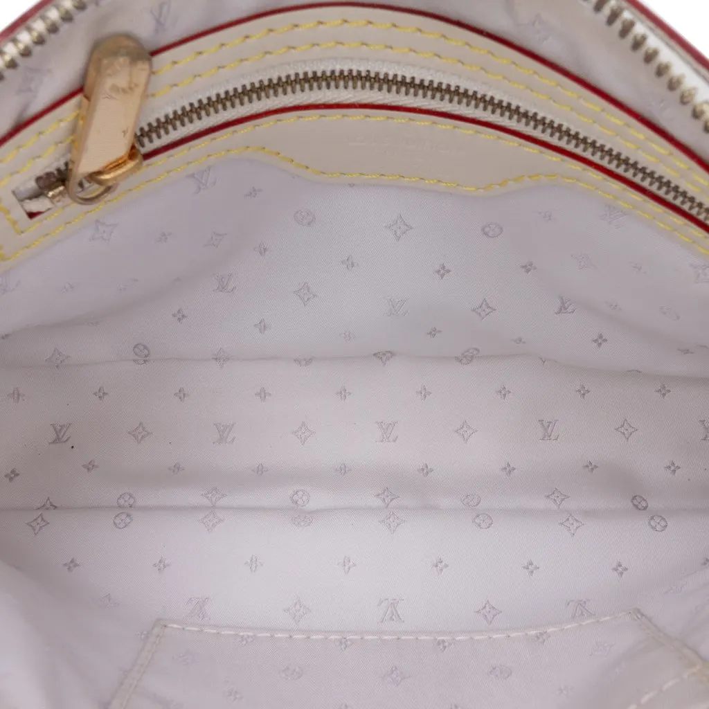 Louis Vuitton Suhali Lockit Clutch White Leather Good - Model View