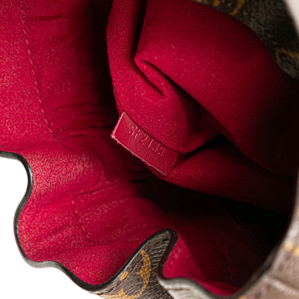 Louis Vuitton Monogram Noe Pouch - Detail 1