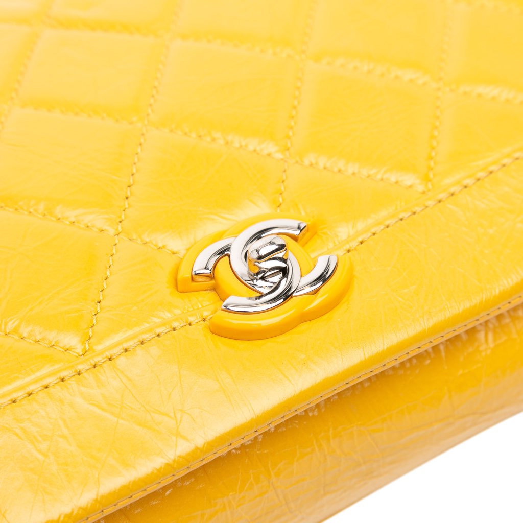 Chanel Crumpled Calfskin Bi Quilted Vintage Full Flap - Image 10