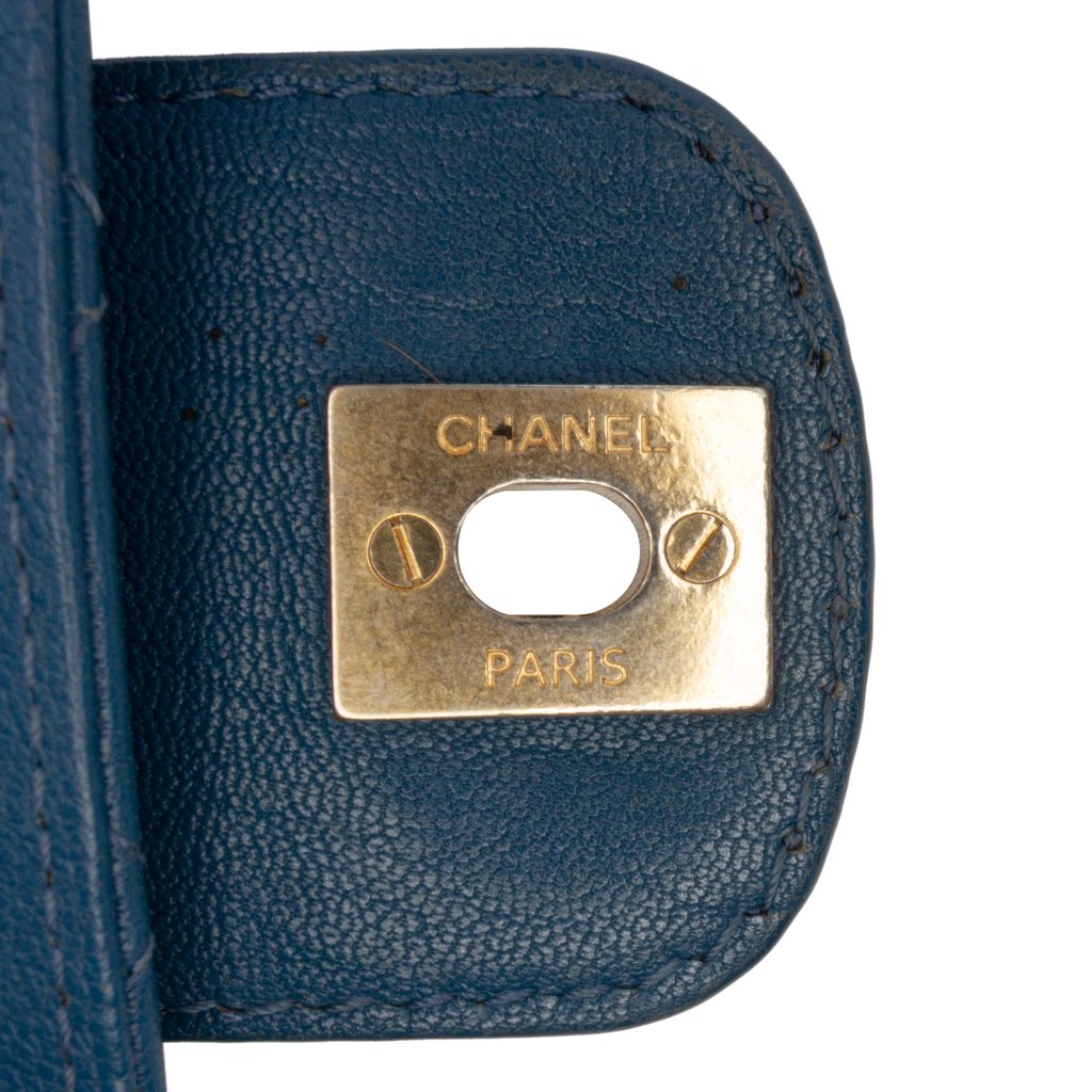 Chanel Large Quilted Sheepskin Front Chain Flap - Image 10