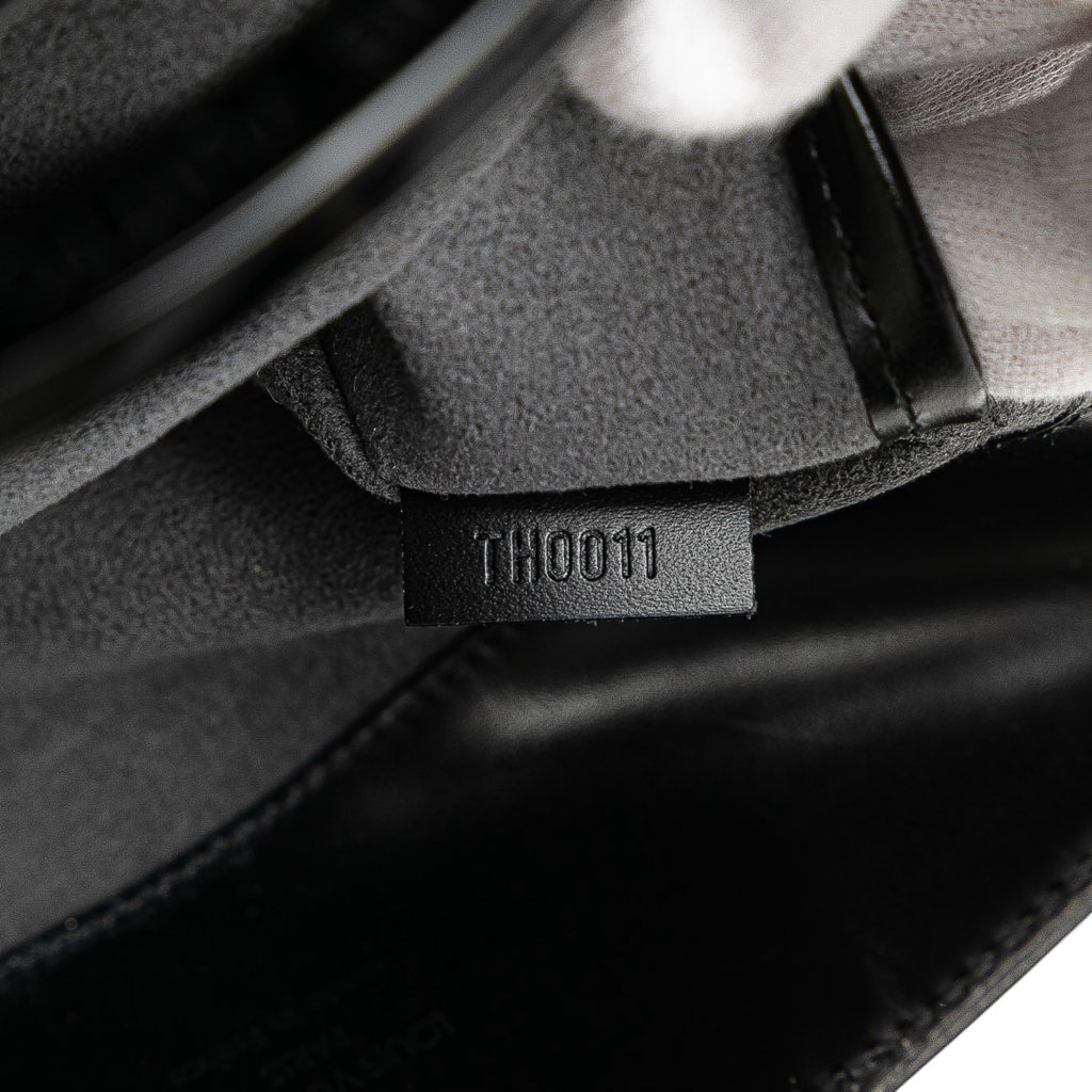 Louis Vuitton Epi Reverie - Detail 1