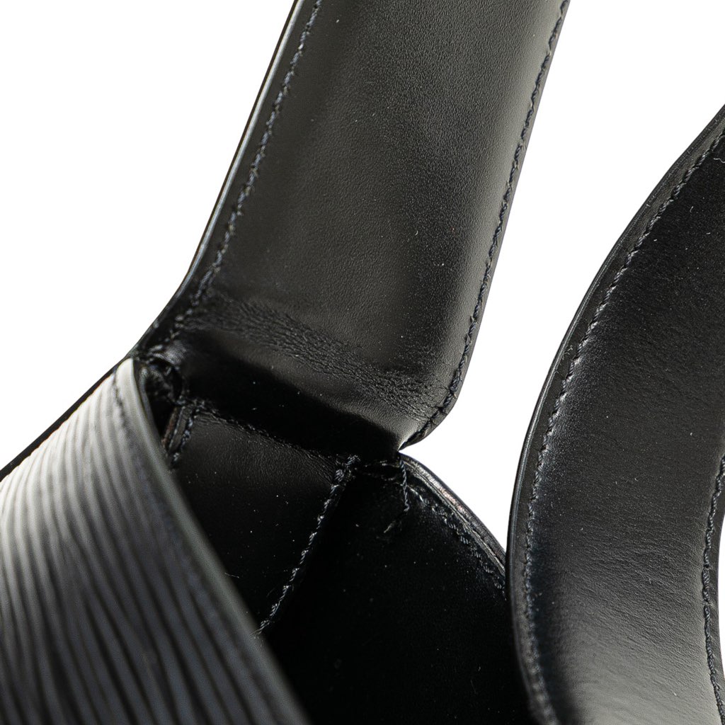 Louis Vuitton Epi Reverie - Image 11