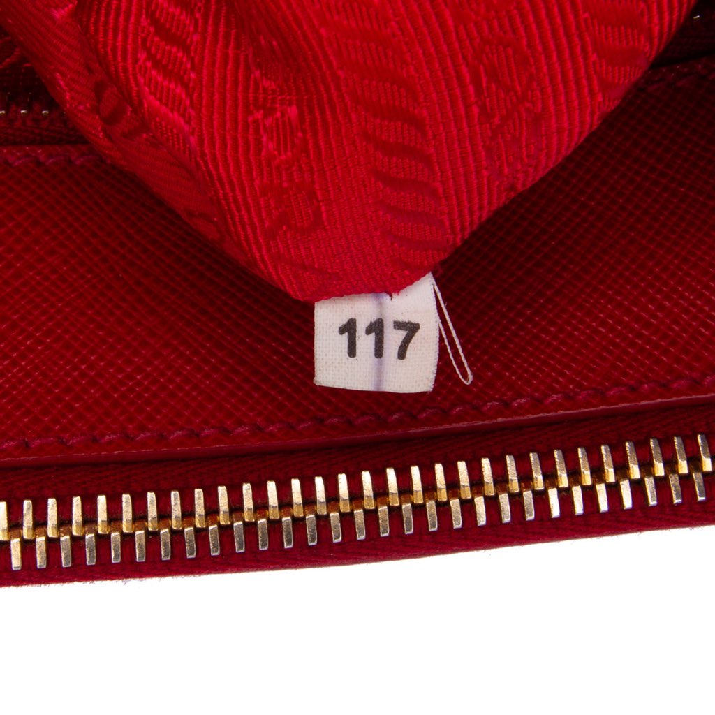 Prada Large Saffiano Lux Galleria Double Zip Satchel - Detail 1