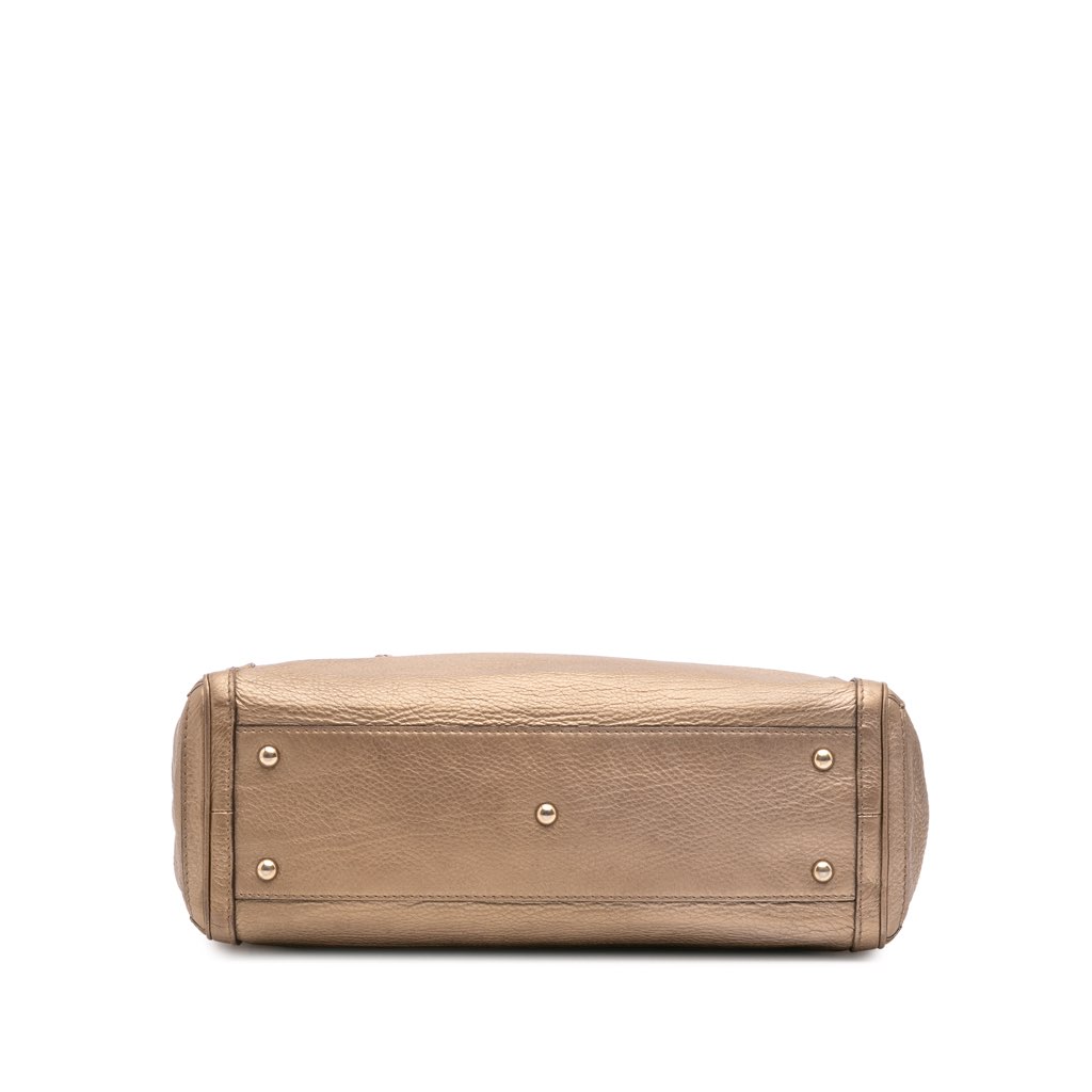 Gucci Metallic Grained Leather Bella Tote - Image 6
