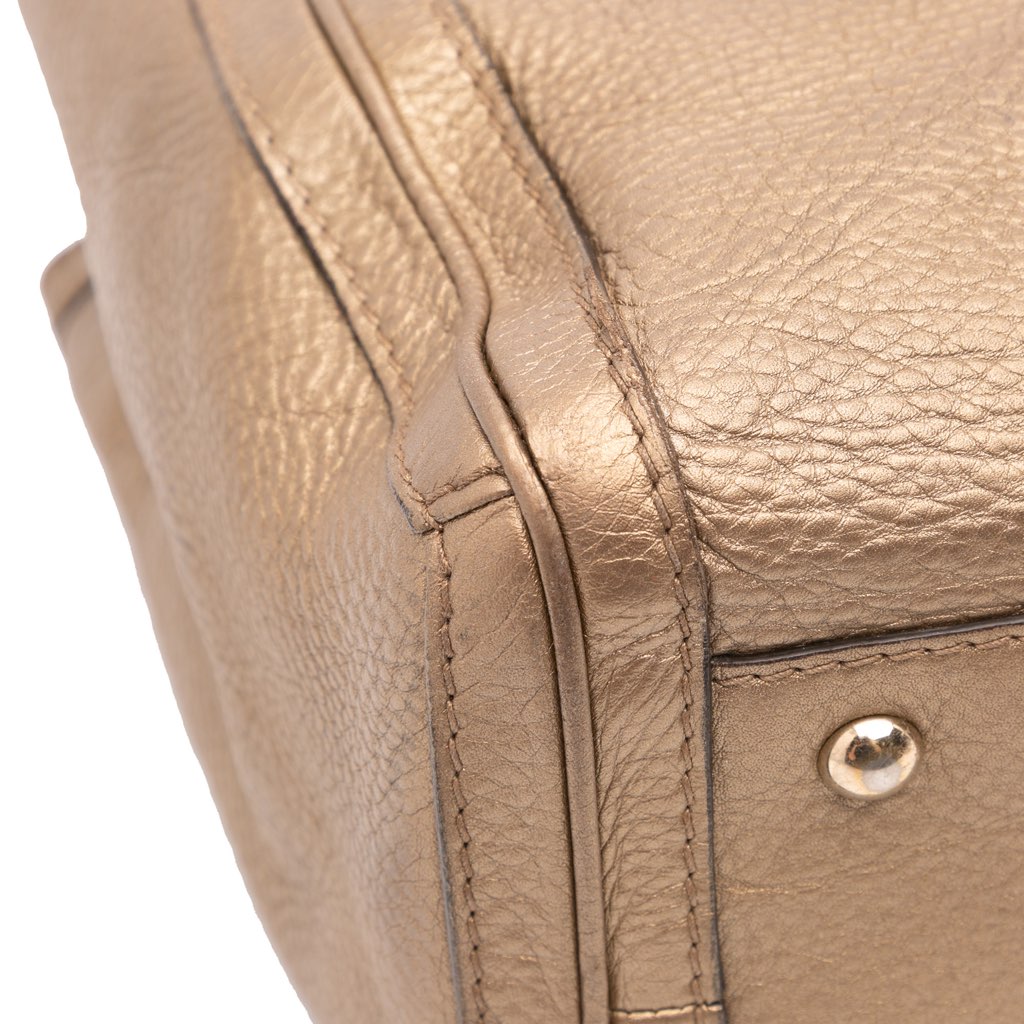 Gucci Metallic Grained Leather Bella Tote - Detail 2
