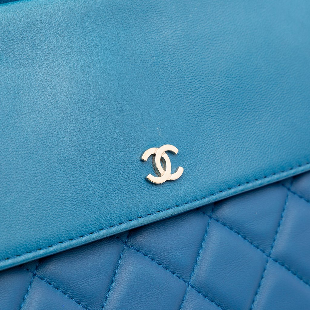 Chanel Large Quilted Lambskin Flap O Case Clutch - Image 12