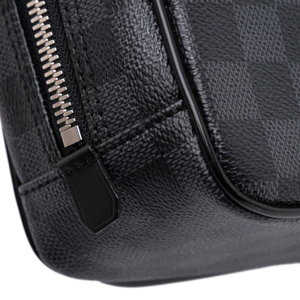 Louis Vuitton Damier Graphite Hanging Toiletry Kit Pouch - Image 13