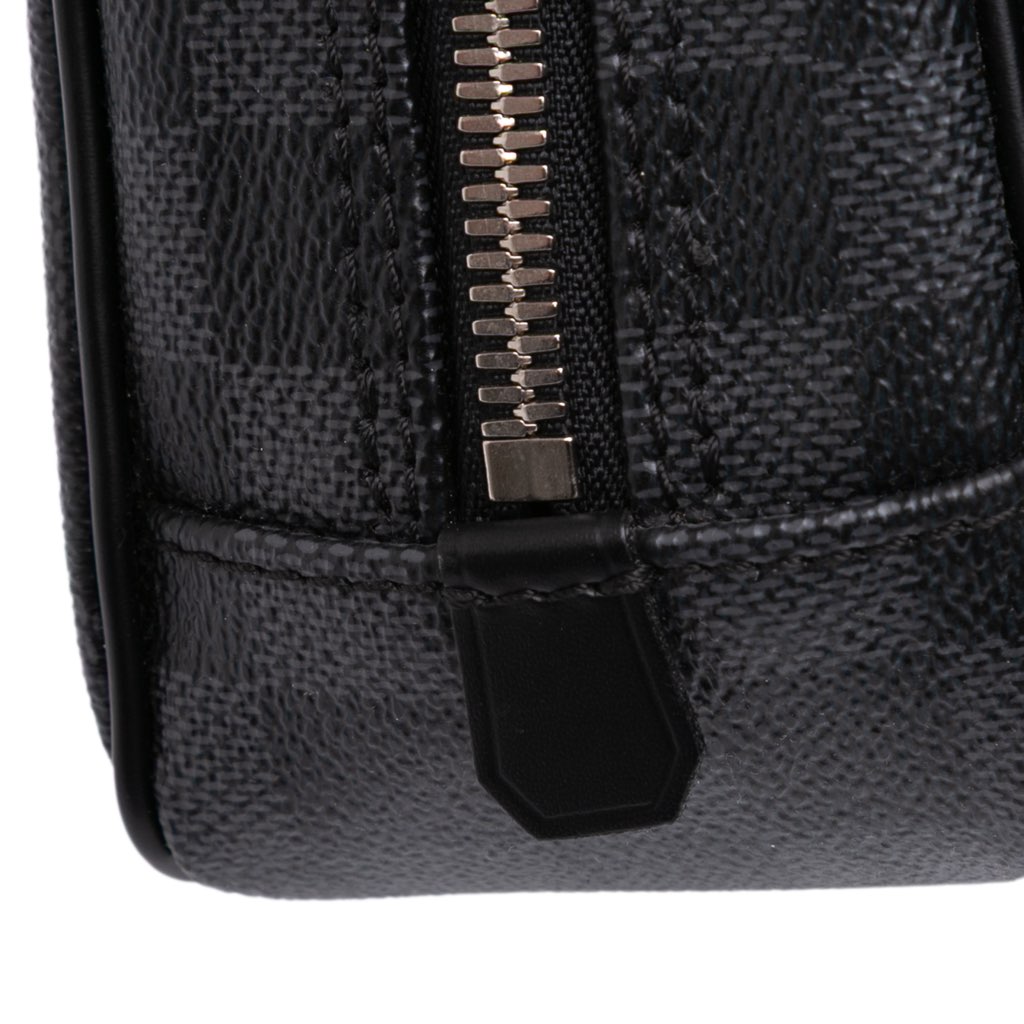 Louis Vuitton Damier Graphite Hanging Toiletry Kit Pouch - Image 12