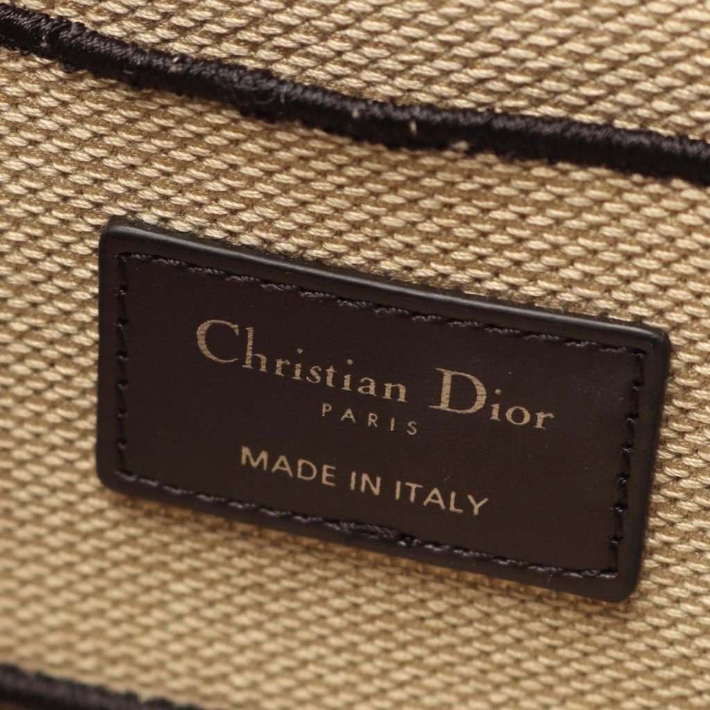 Dior Mizza Small Embroidered Canvas Diortravel Leopard Vanity Case - 4