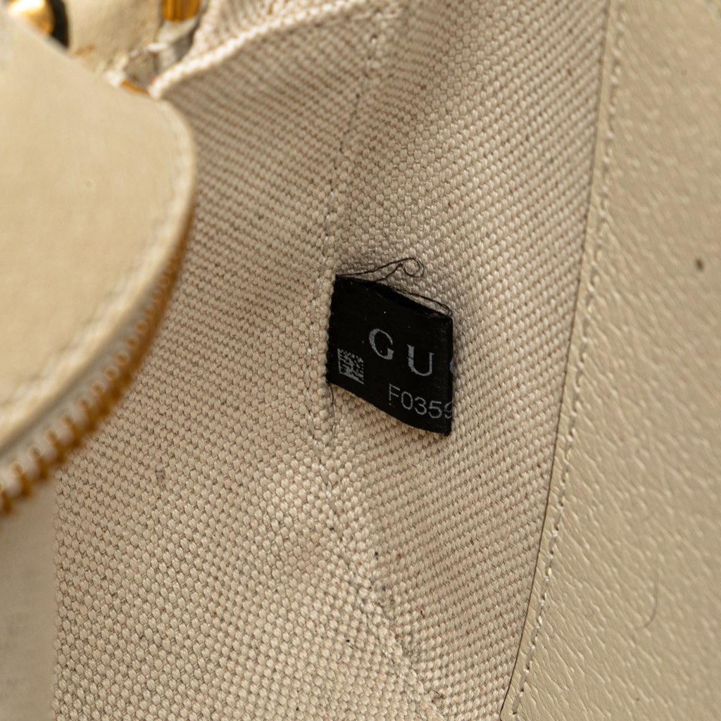 Gucci Small GG Supreme Textured Calfskin Web Ophidia Camera Bag - Detail 2