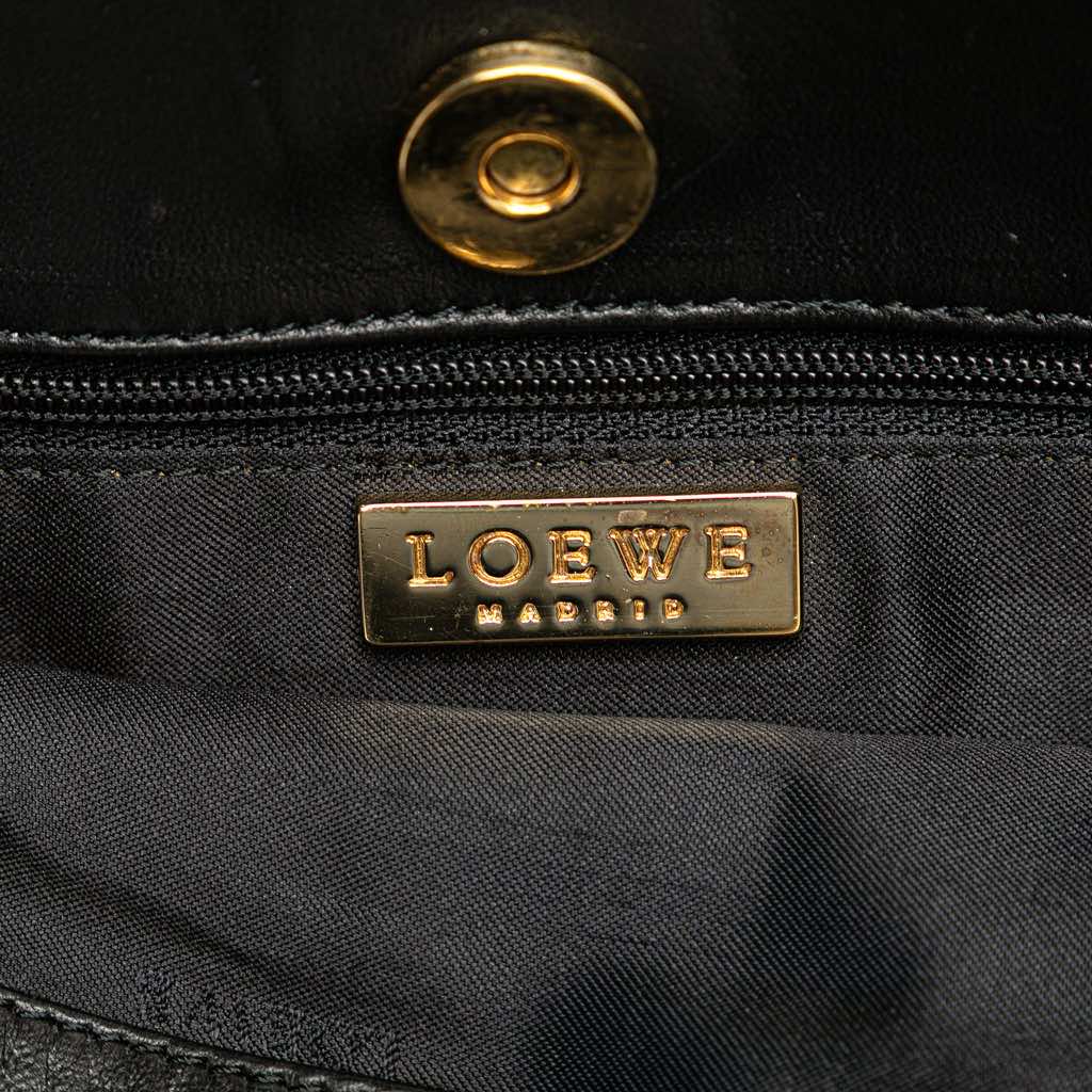Loewe Leather Anagram Flat Tote - 5